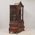 1622 7067 DISPLAY CABINET